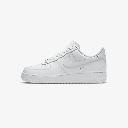 NIKE Air Force 1 '07 White