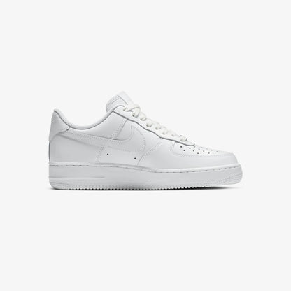 NIKE Air Force 1 '07 White