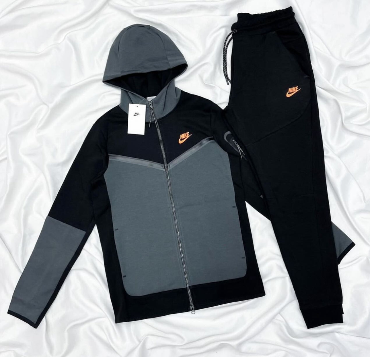 Nike Tech Fleece Full-Zip Hoodie Dark Smoke Grey/Black/Safety Orange