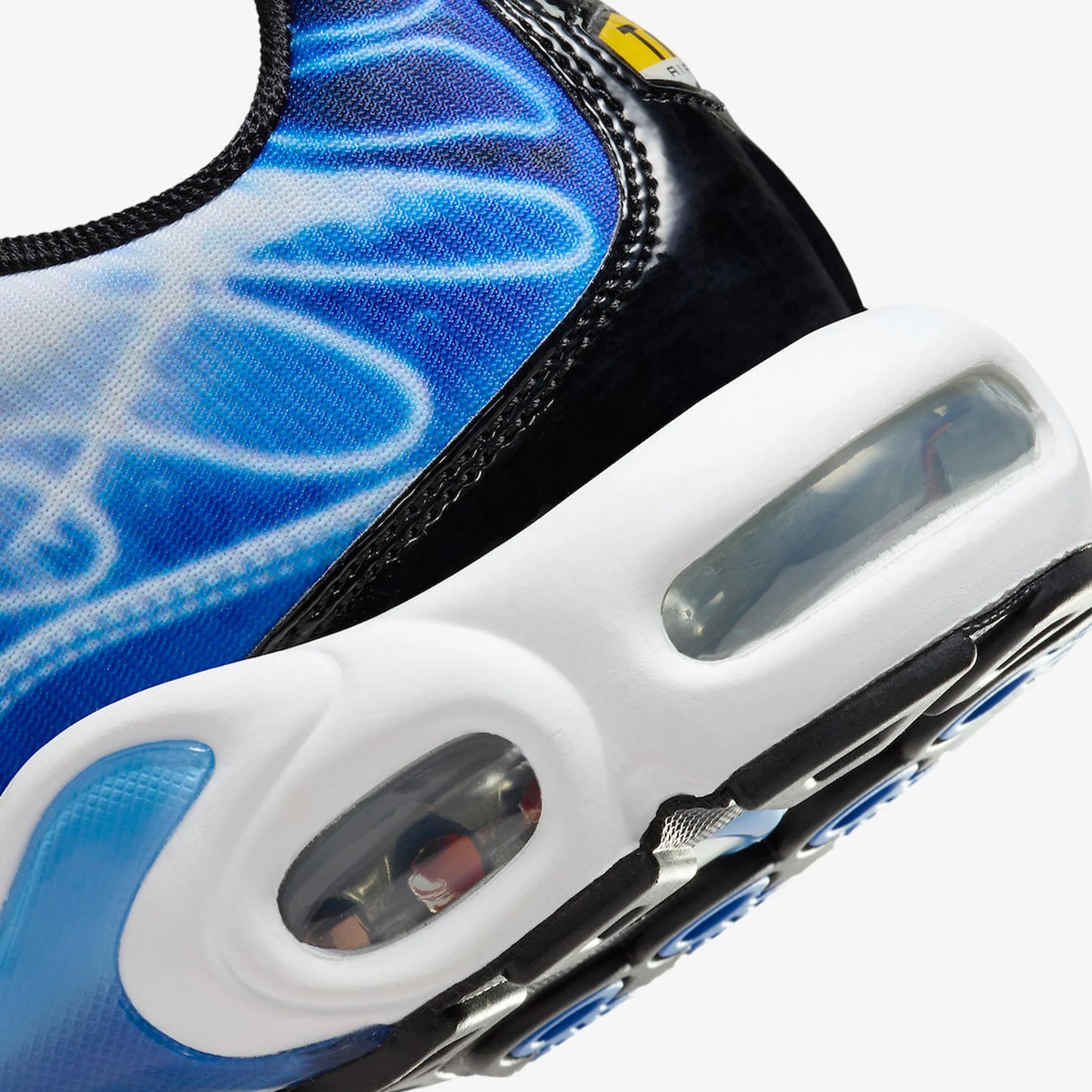 NIKE Air Max Plus TN "Light Photography"