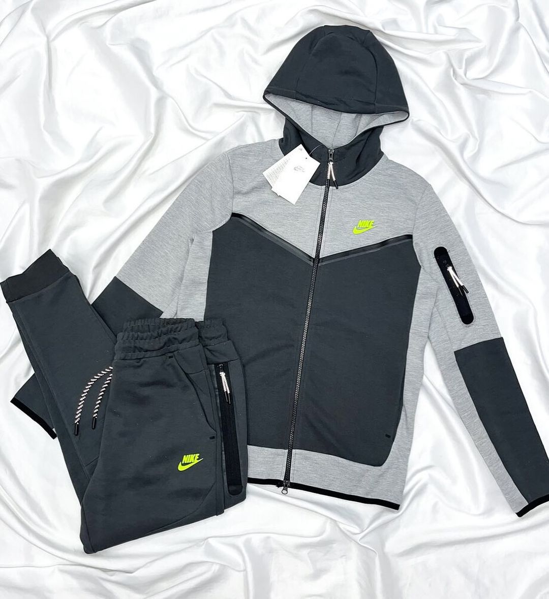 Nike Tech Fleece Full Zip Hoodie Anthracite/Volt