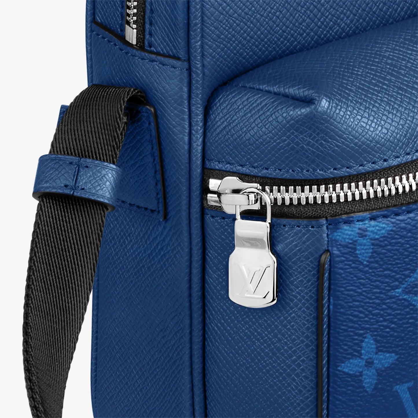 Louis vuitton LV Outdoor Messenger bag Blue